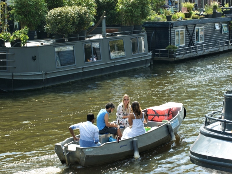 Rent a boat in Amsterdam on the canals