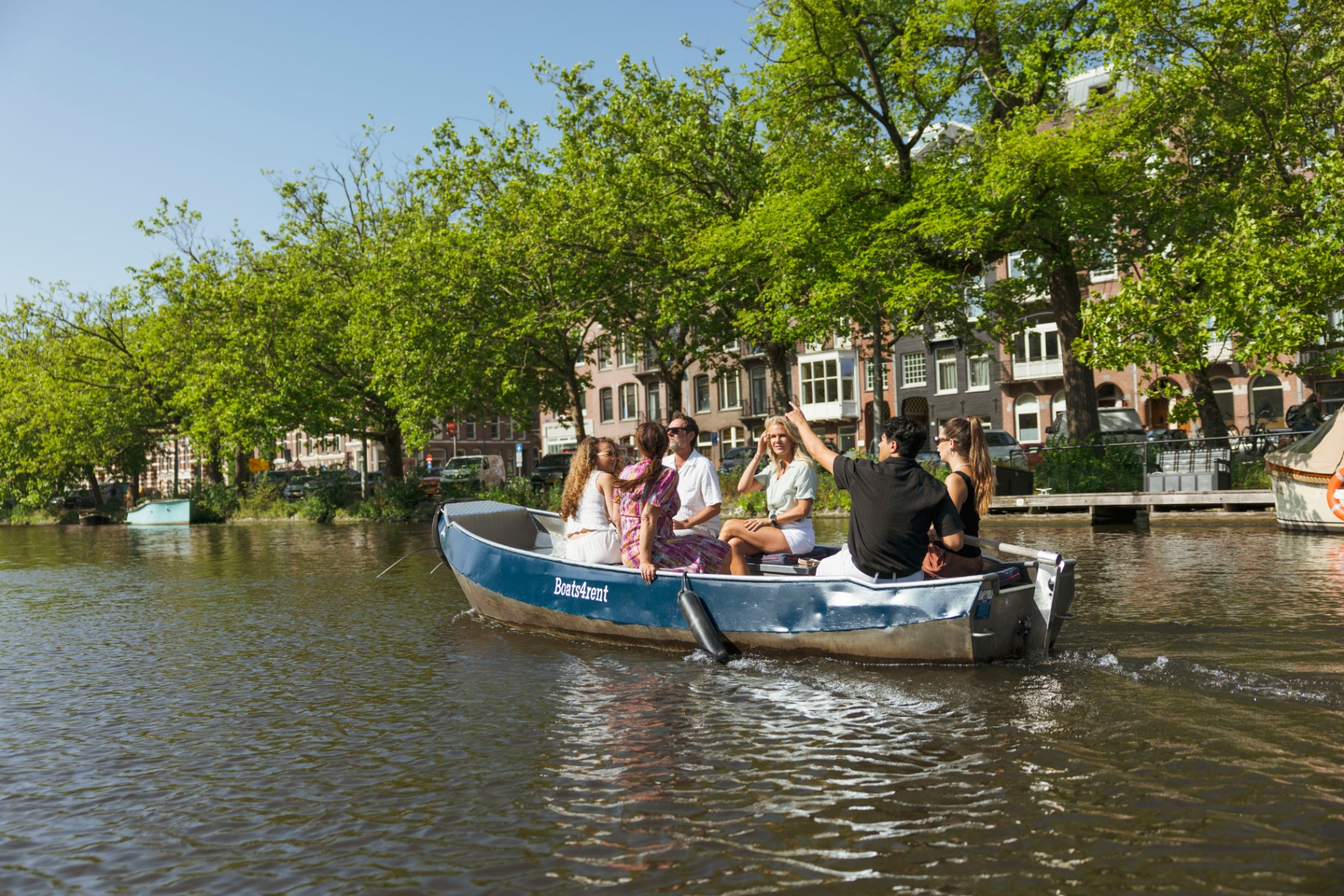 Boat sailing without skipper