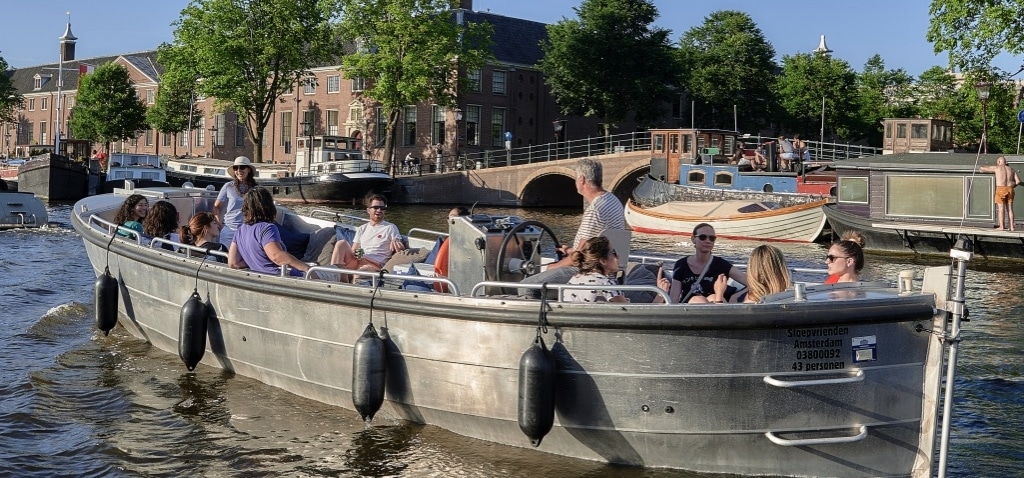Boat rental with skipper Amsterdam